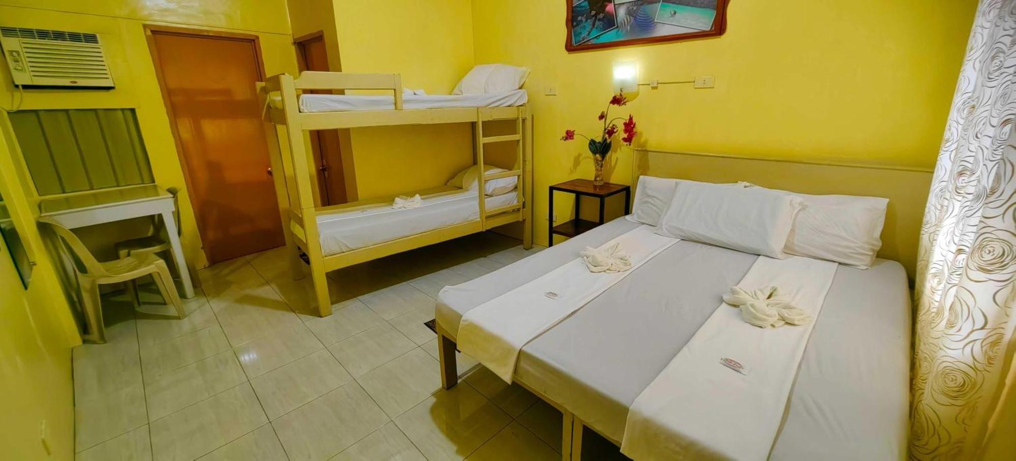 Las Residencias Bed And Breakfast Puerto Princesa Eksteriør billede