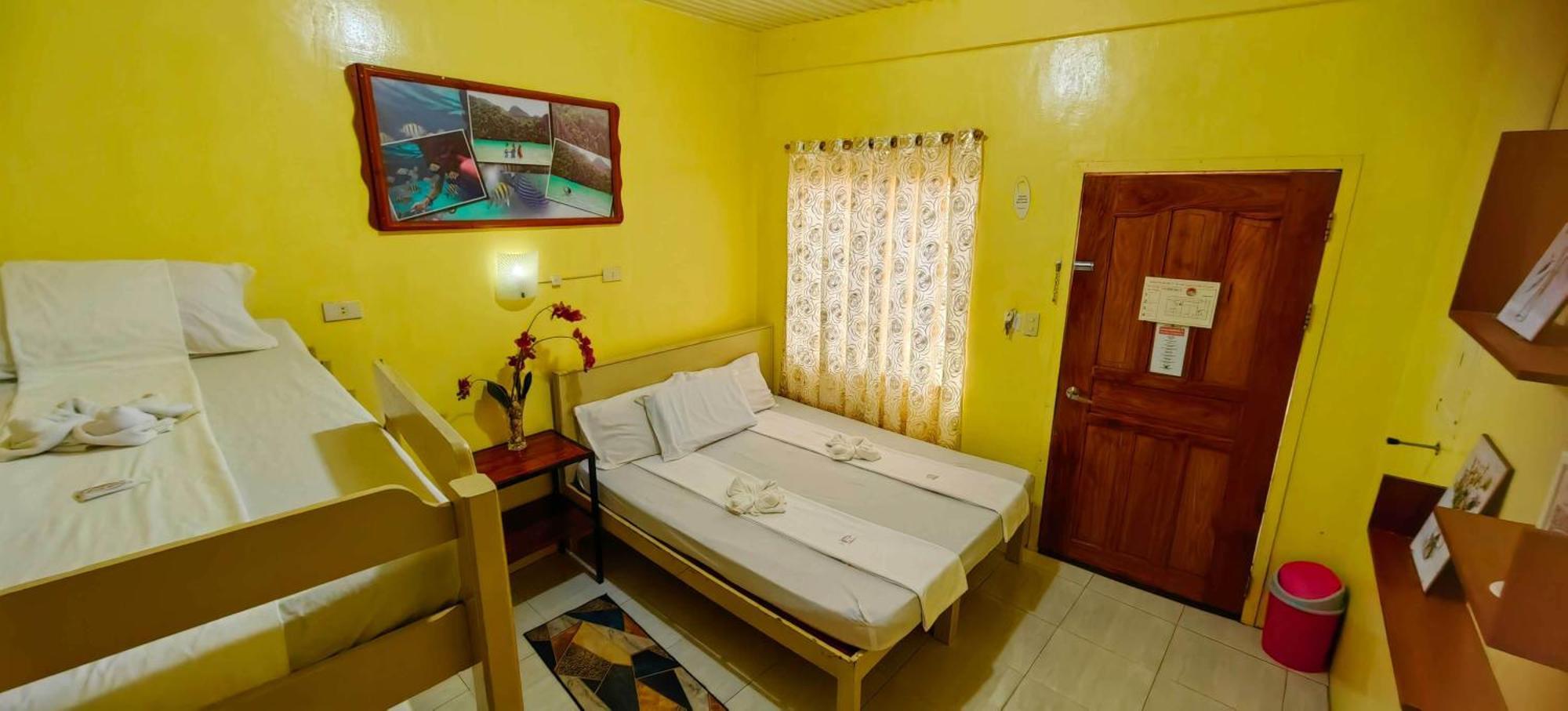 Las Residencias Bed And Breakfast Puerto Princesa Eksteriør billede