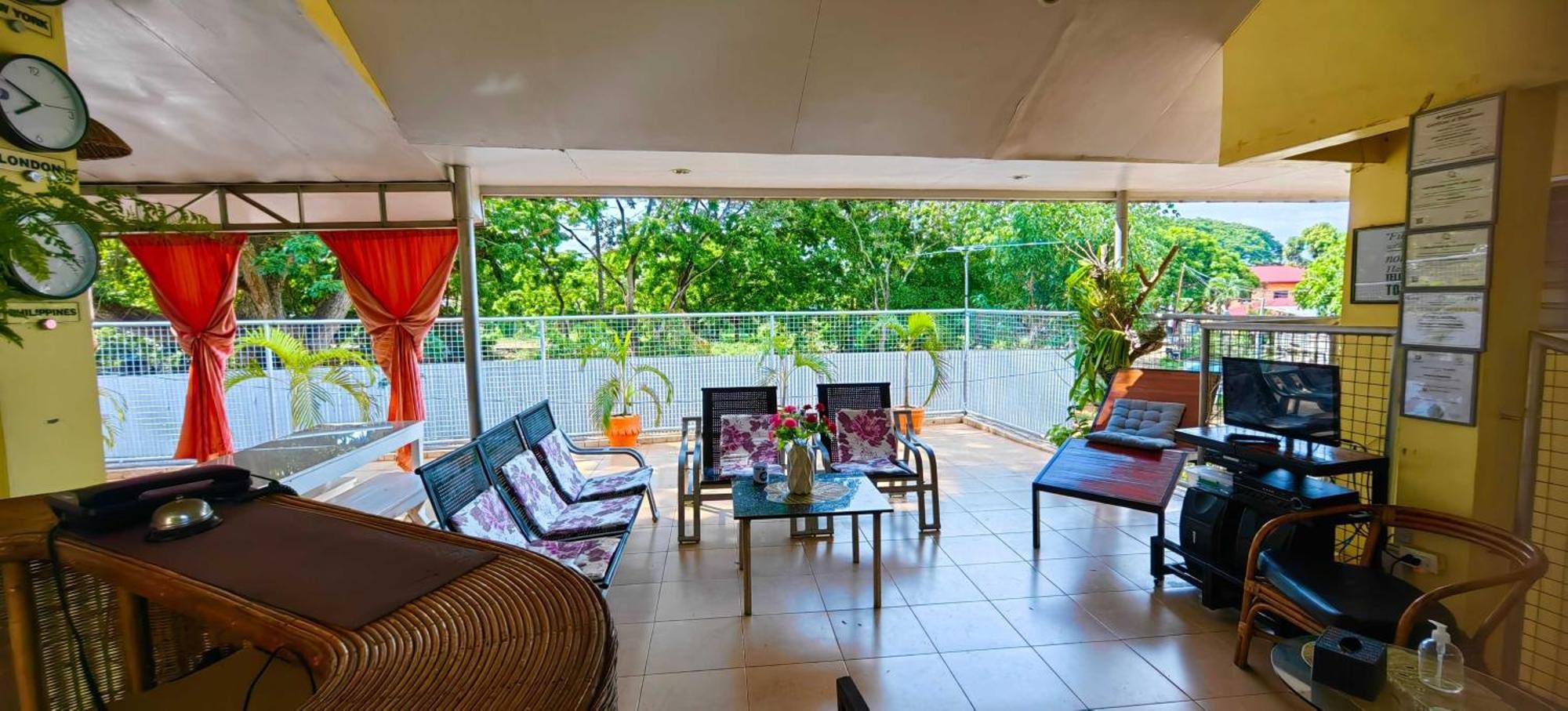 Las Residencias Bed And Breakfast Puerto Princesa Eksteriør billede