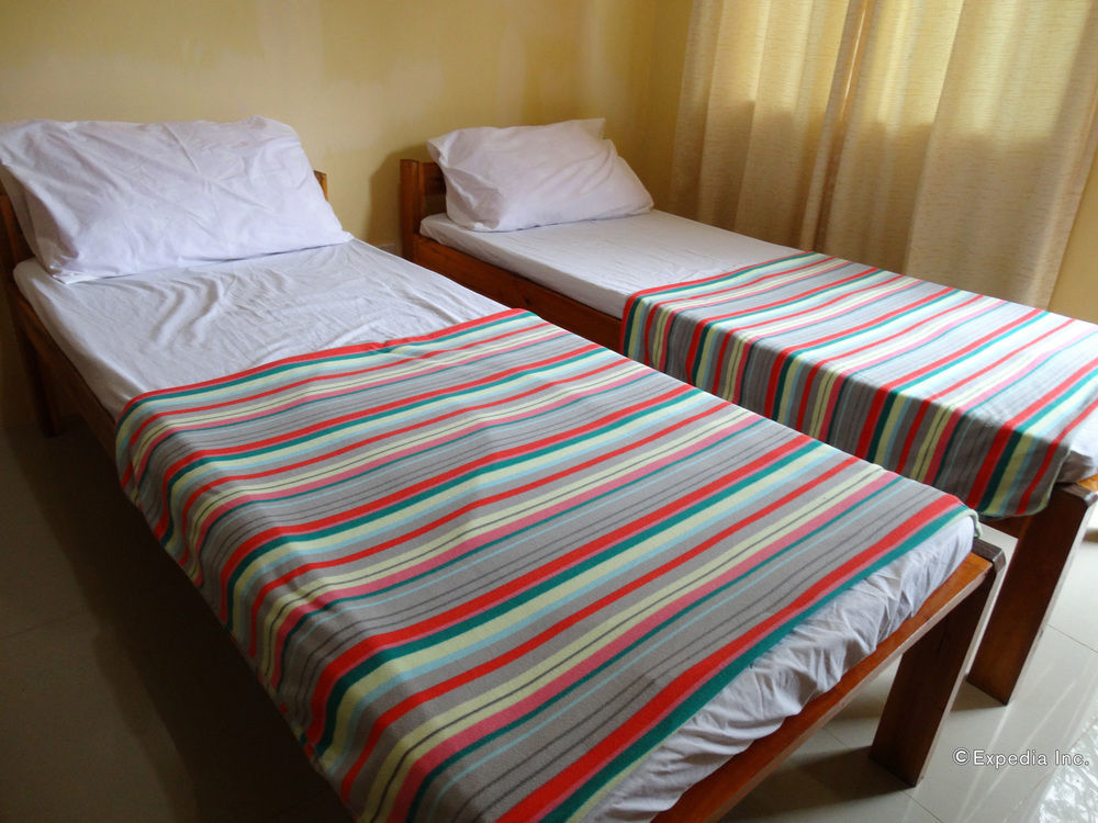 Las Residencias Bed And Breakfast Puerto Princesa Eksteriør billede