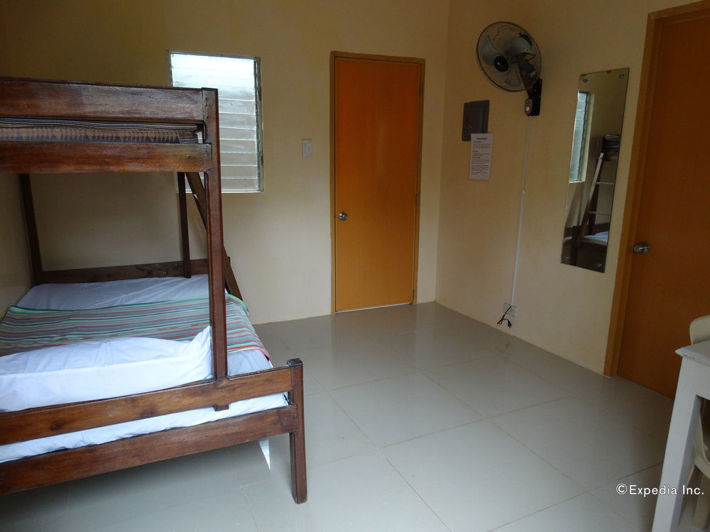 Las Residencias Bed And Breakfast Puerto Princesa Eksteriør billede